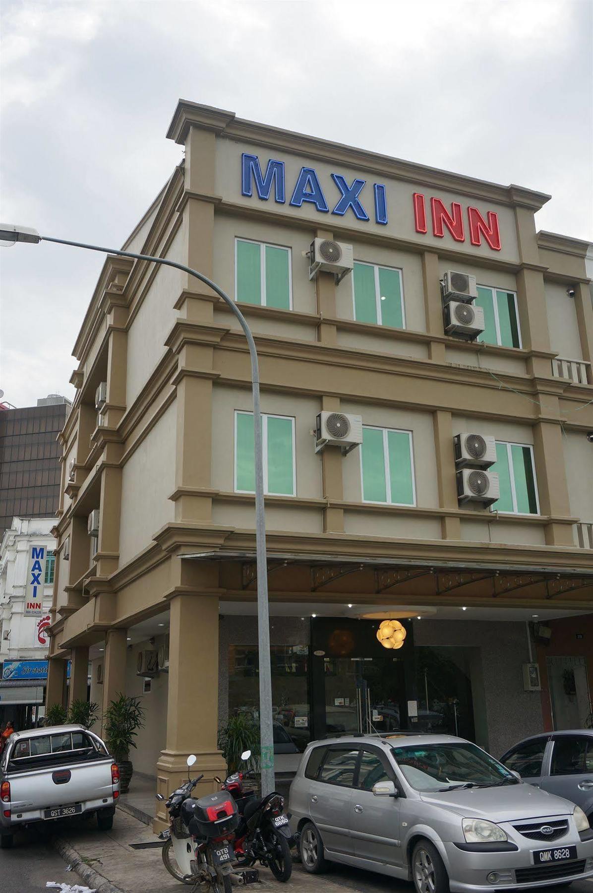 Maxi Inn Bintulu Esterno foto
