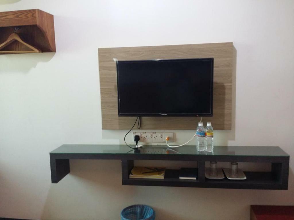 Maxi Inn Bintulu Esterno foto