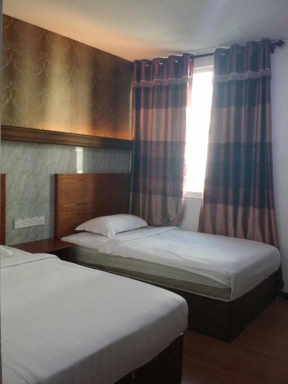 Maxi Inn Bintulu Esterno foto