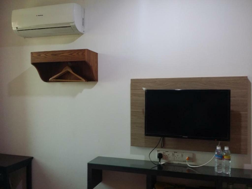 Maxi Inn Bintulu Esterno foto